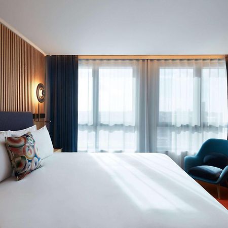 So/ Paris Hotel Экстерьер фото Deluxe room